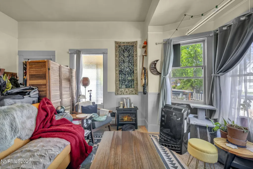 608 Nevada Carson City NV 89703