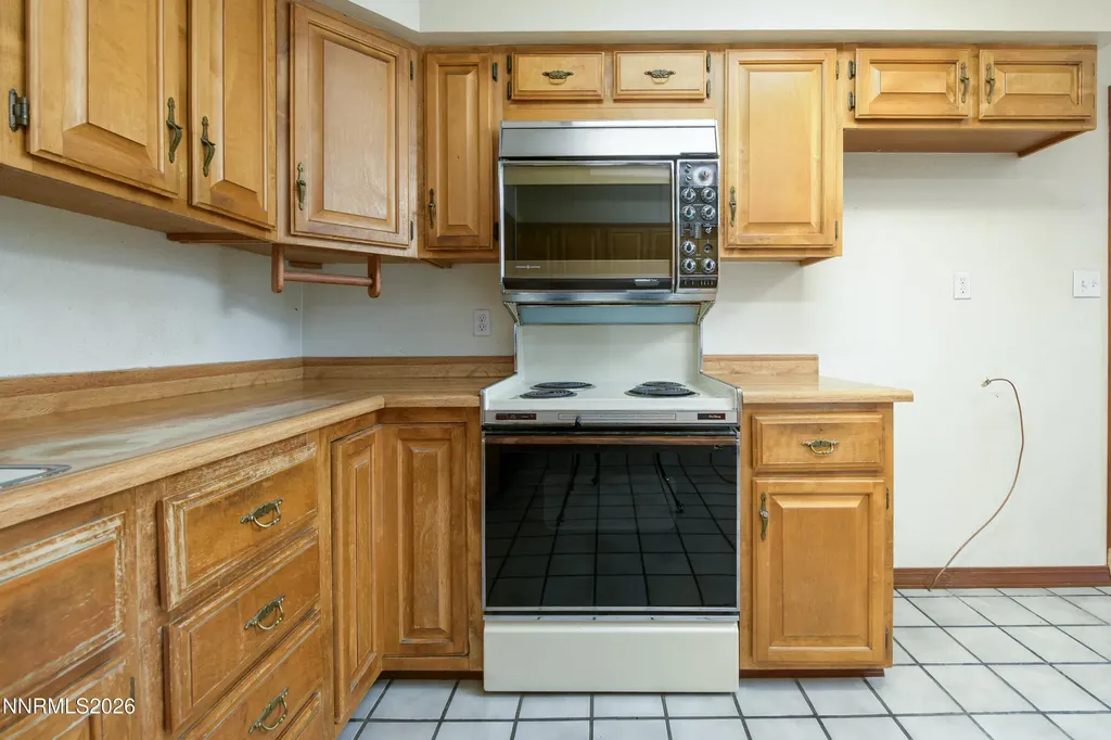 236 West Yerington NV 89447