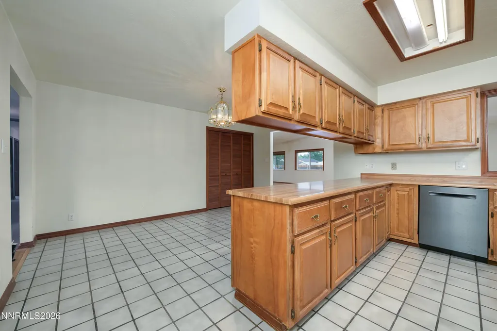 236 West Yerington NV 89447