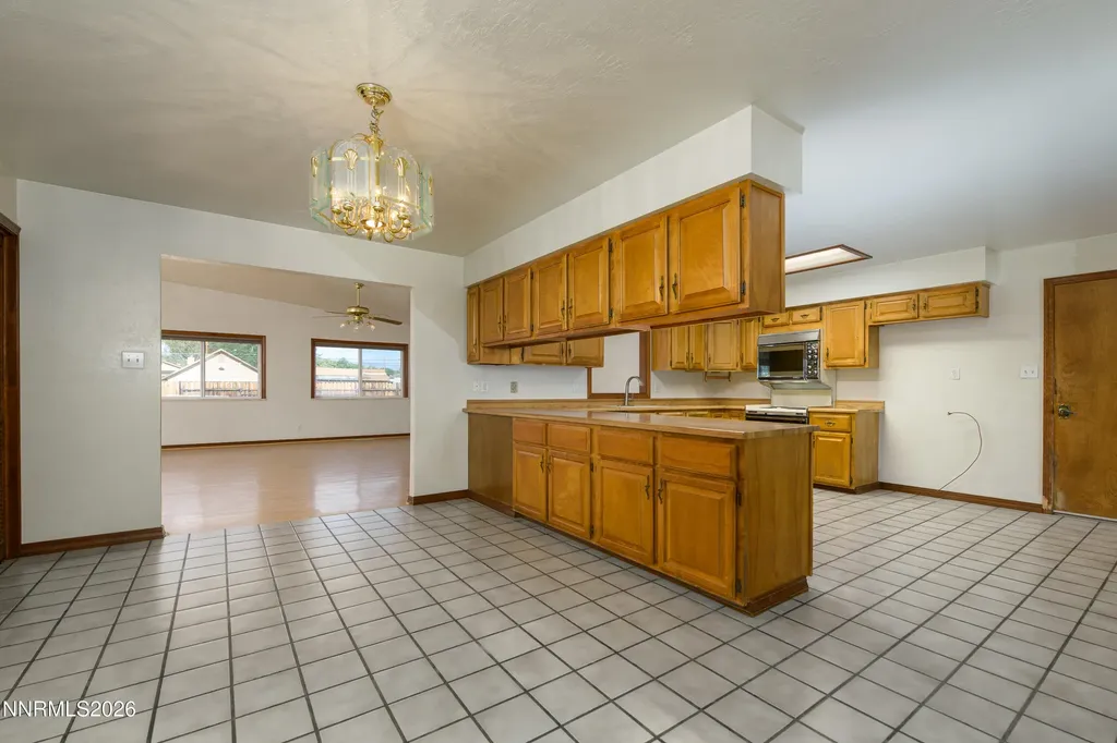 236 West Yerington NV 89447