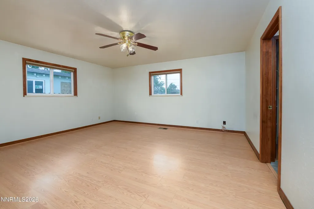 236 West Yerington NV 89447