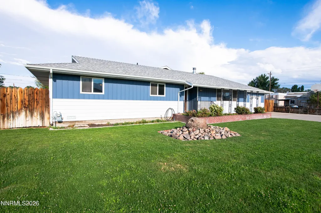 236 West Yerington NV 89447