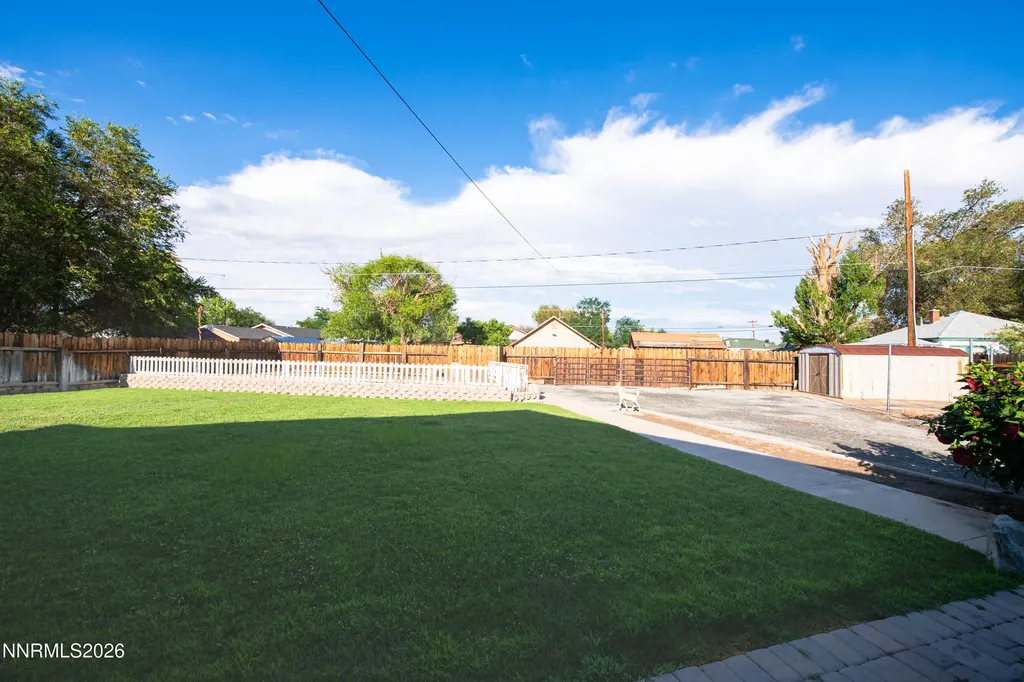 236 West Yerington NV 89447