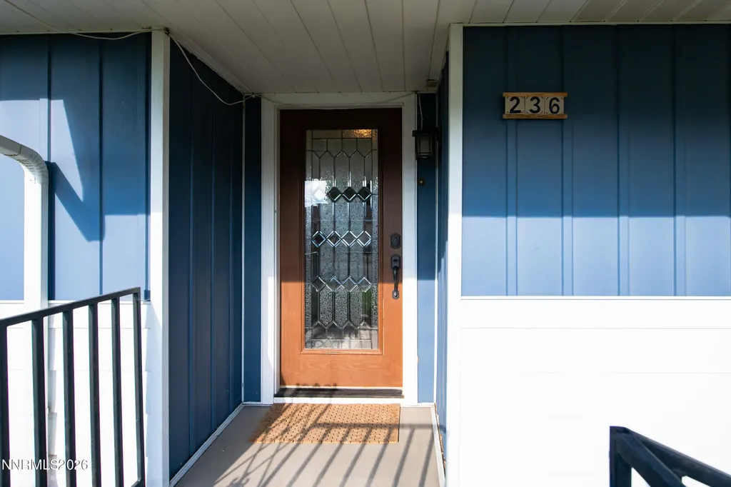 236 West Yerington NV 89447