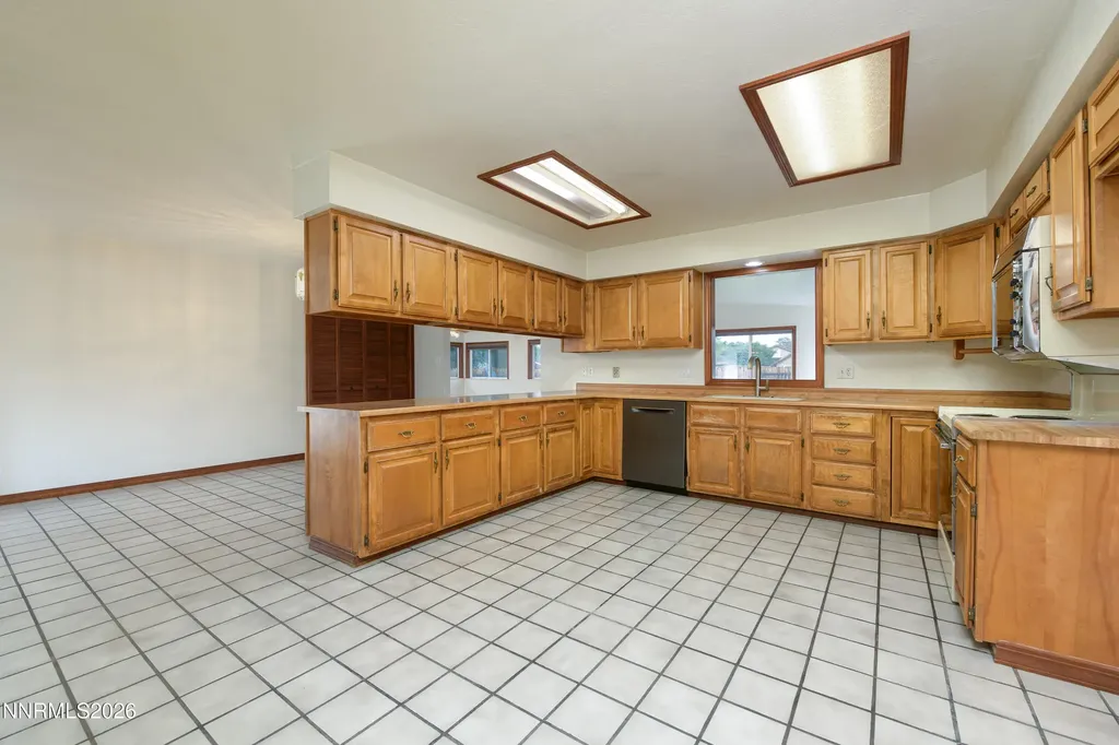 236 West Yerington NV 89447