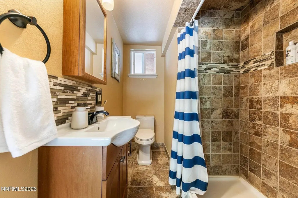 55 Hidden Lake Reno NV 89521