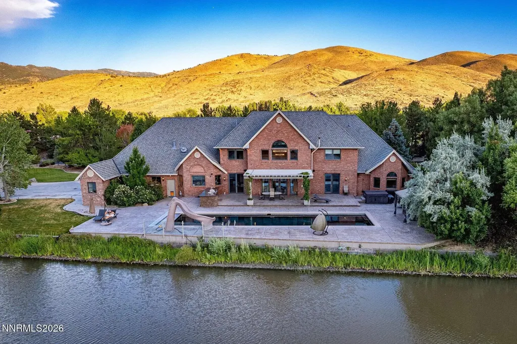 55 Hidden Lake Reno NV 89521
