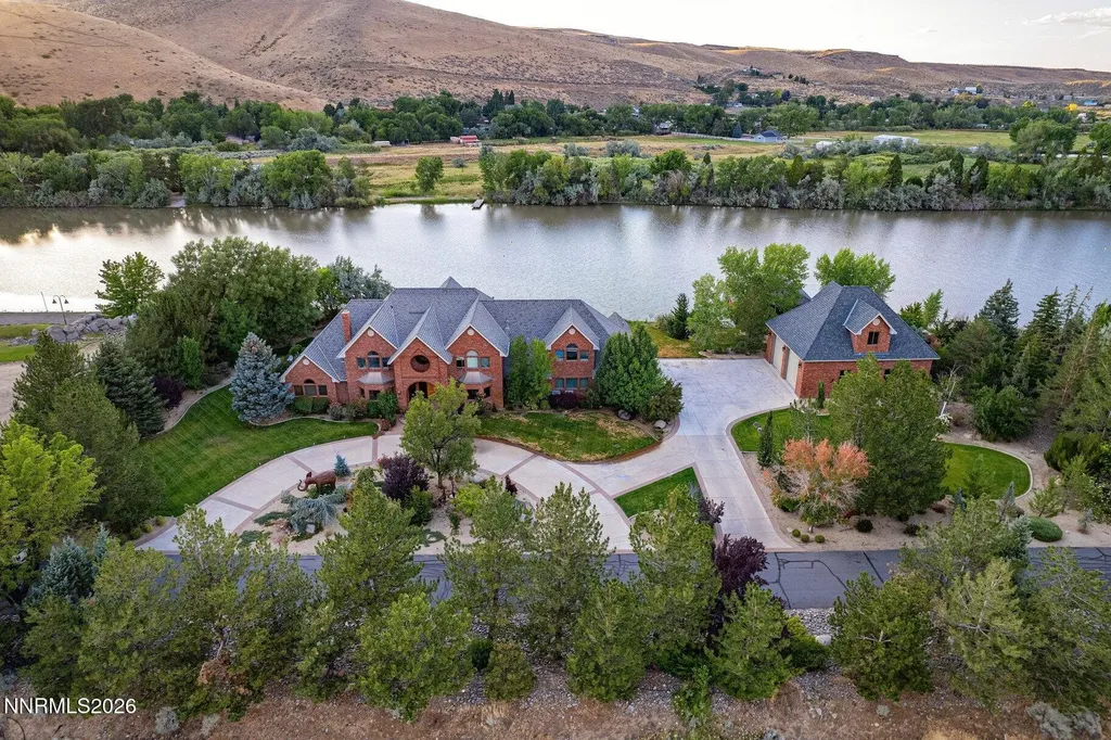 55 Hidden Lake Reno NV 89521