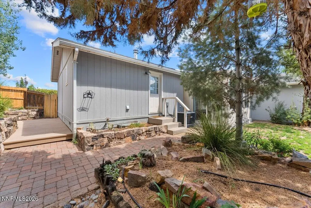7895 Claridge Pointe Reno NV 89506