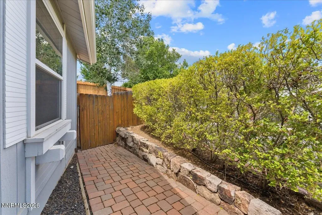 7895 Claridge Pointe Reno NV 89506