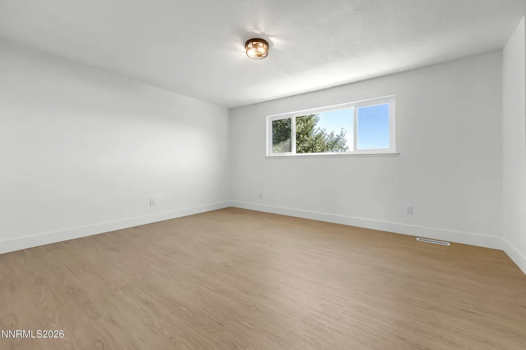 895 Camino Real Sparks NV 89434