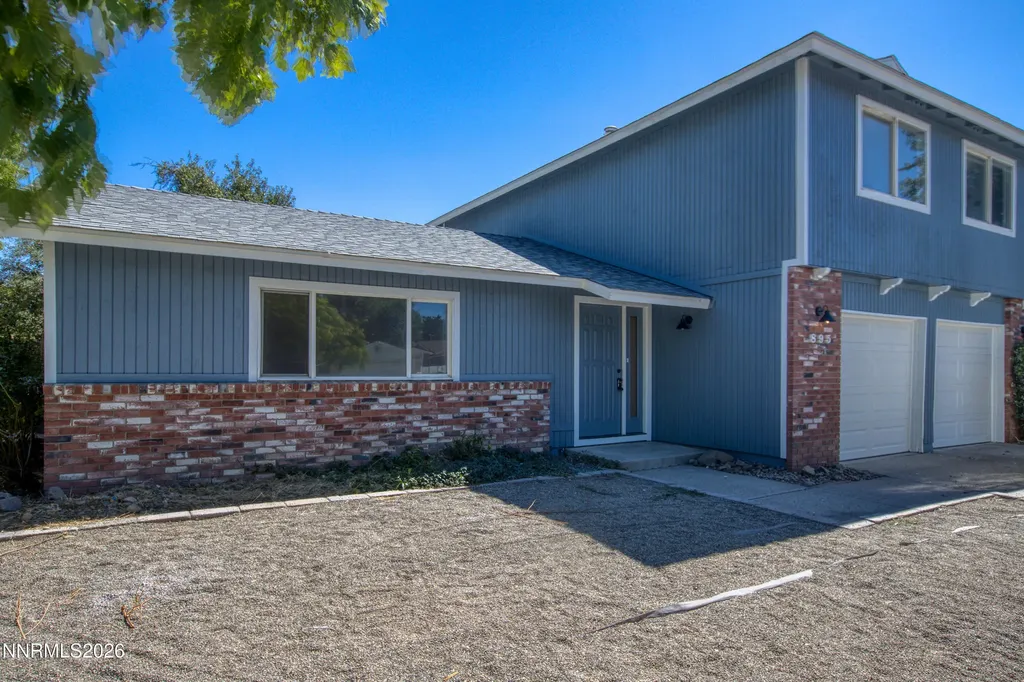 895 Camino Real Sparks NV 89434