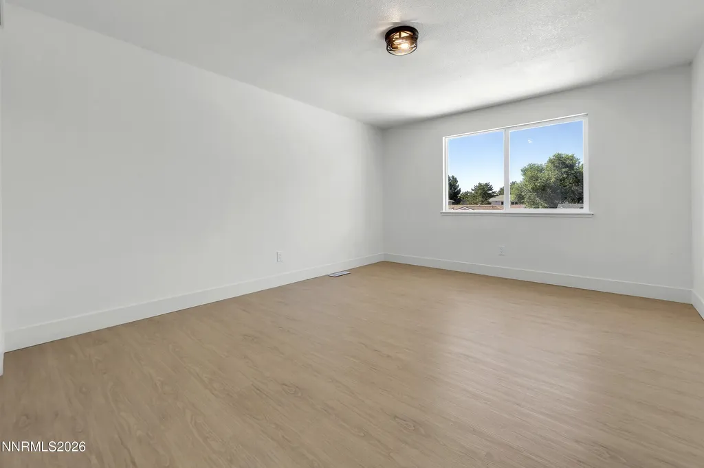 895 Camino Real Sparks NV 89434