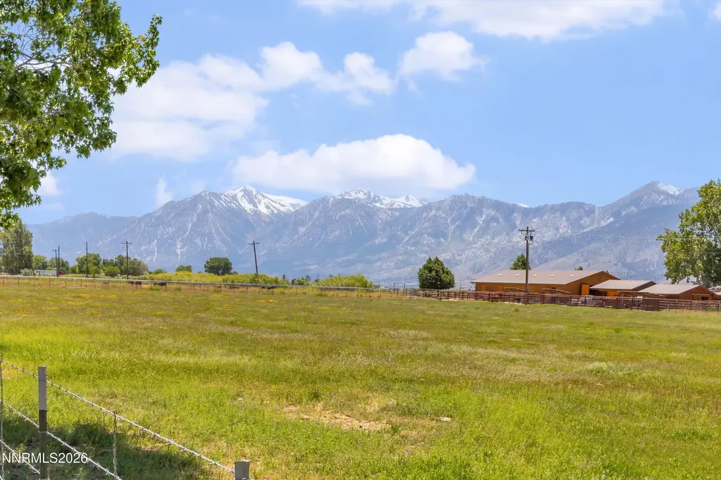 2699 U.s. N Highway 395 Minden NV 89423