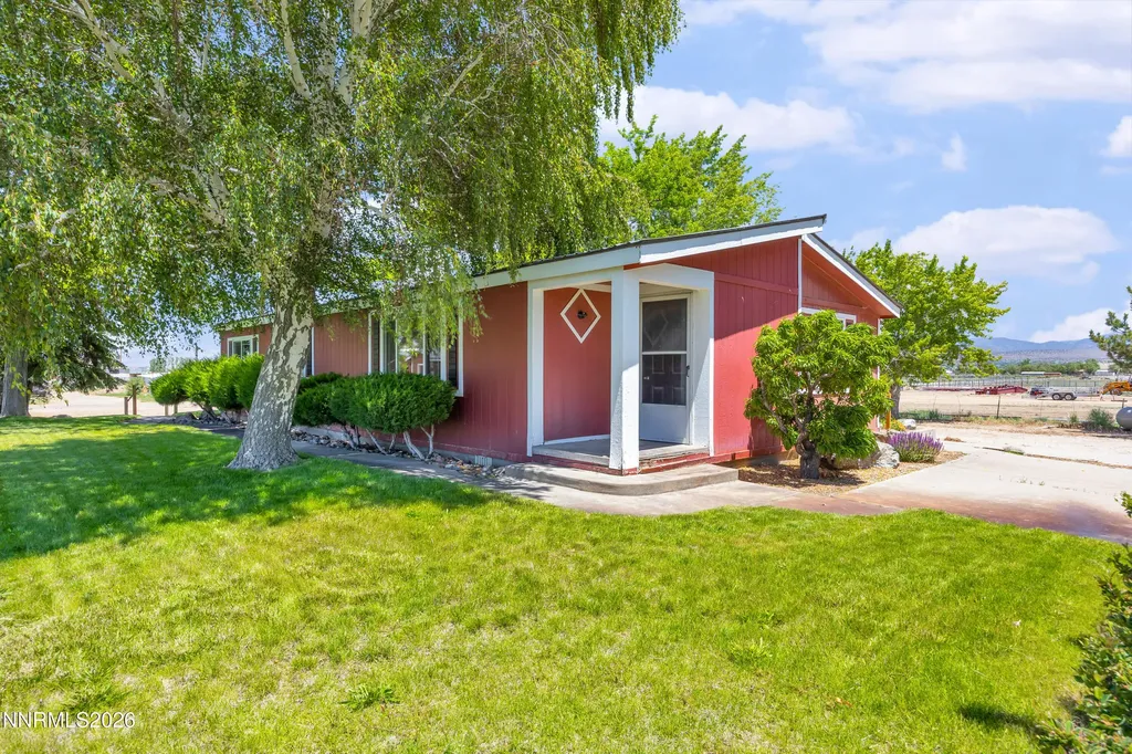 2699 U.s. N Highway 395 Minden NV 89423