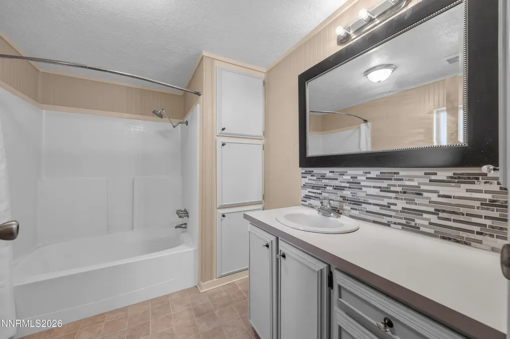 2699 U.s. N Highway 395 Minden NV 89423