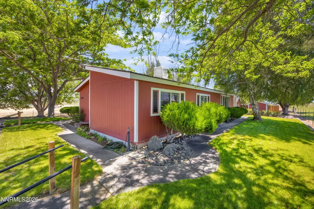 2699 U.s. N Highway 395 Minden NV 89423