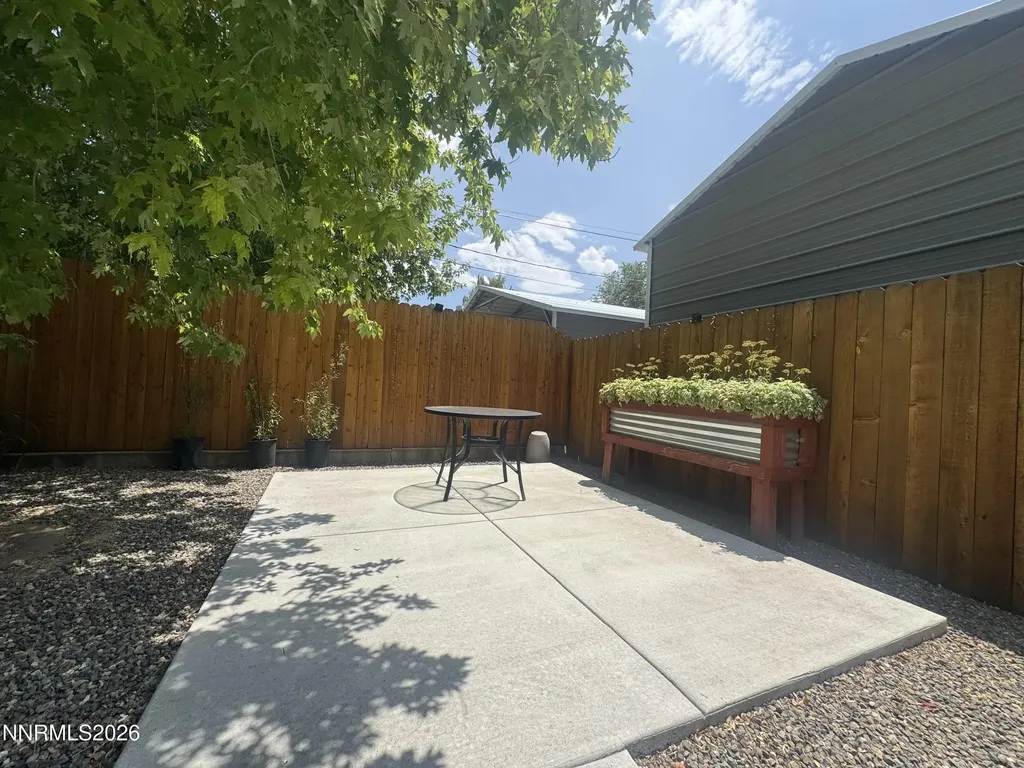 1620 Mizpah Winnemucca NV 89445