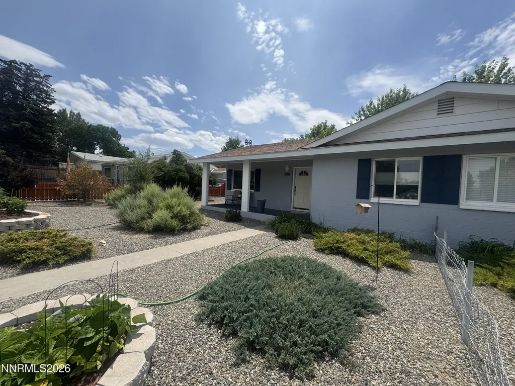 1620 Mizpah Winnemucca NV 89445