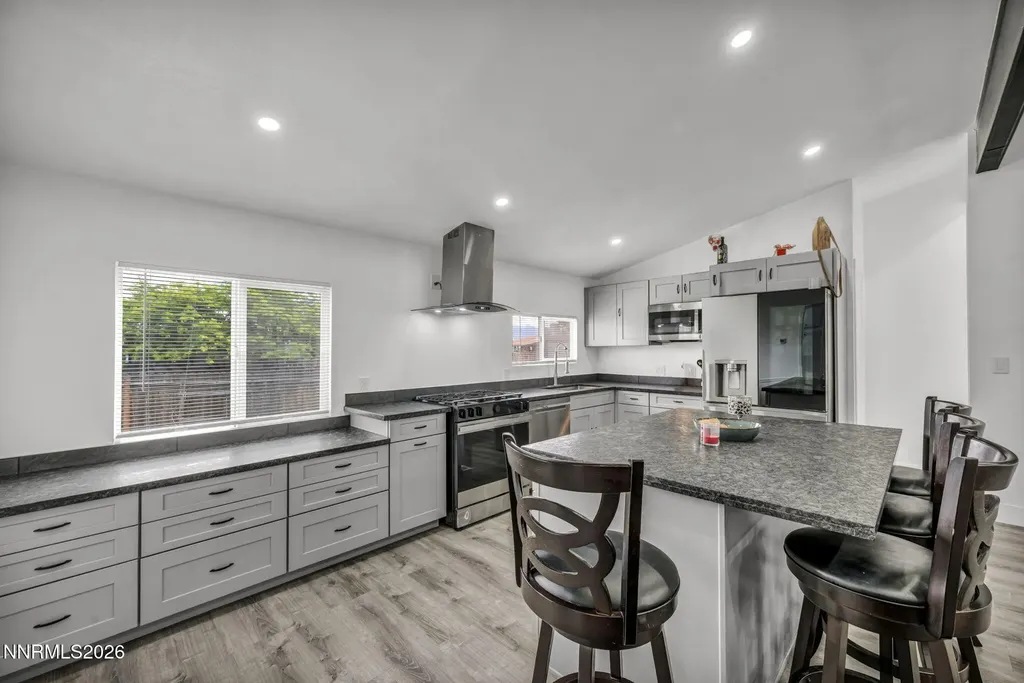 587 Jenni Moundhouse NV 89706