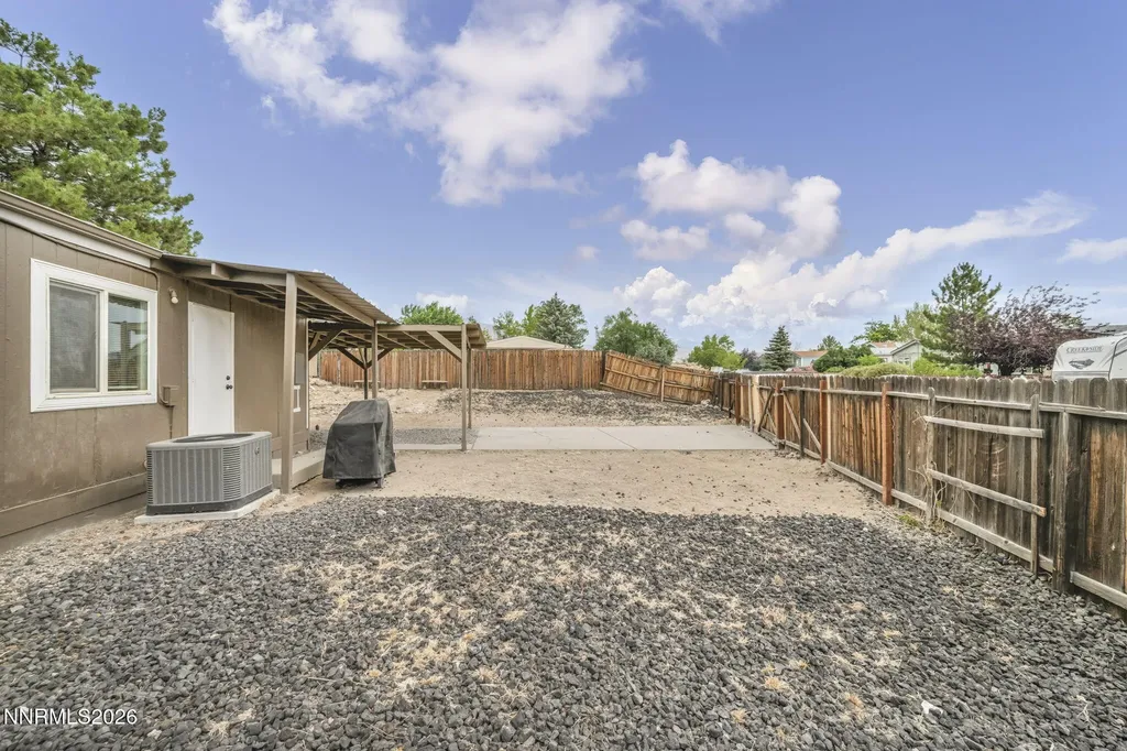 587 Jenni Moundhouse NV 89706