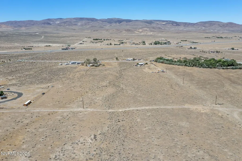 4810 Holmes Silver Springs NV 89429