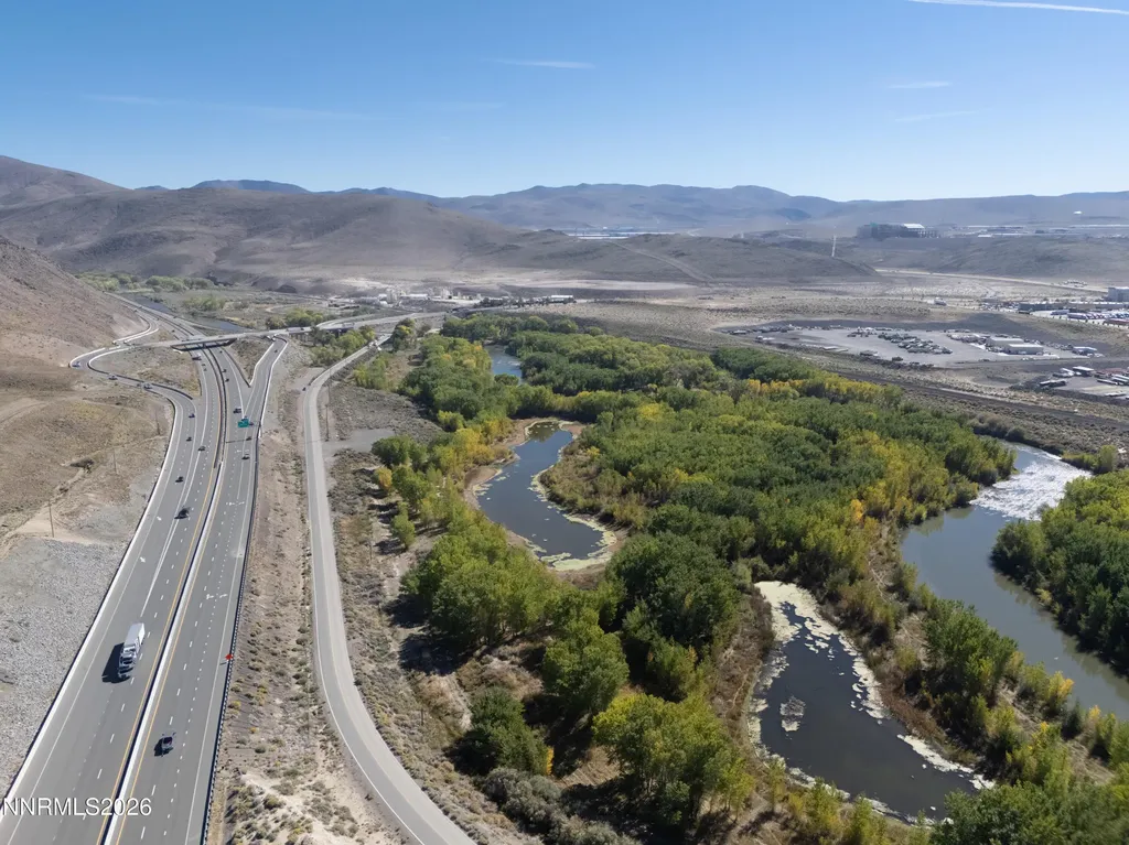 4810 Holmes Silver Springs NV 89429