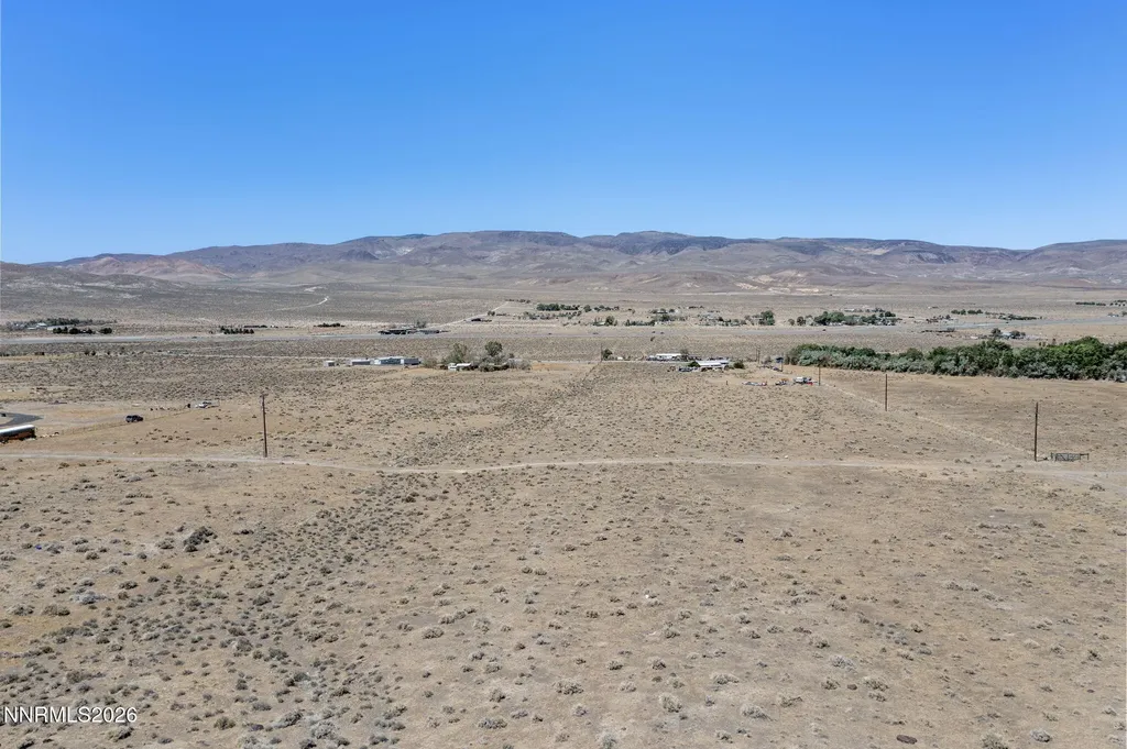 4810 Holmes Silver Springs NV 89429