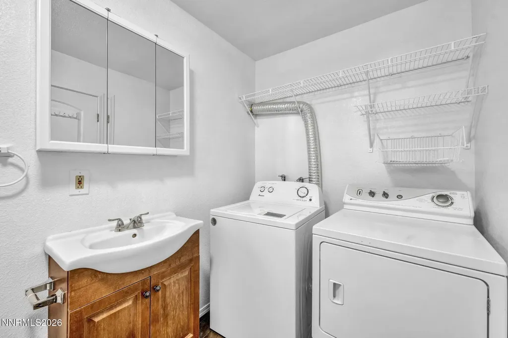 981 Mitch Gardnerville NV 89460
