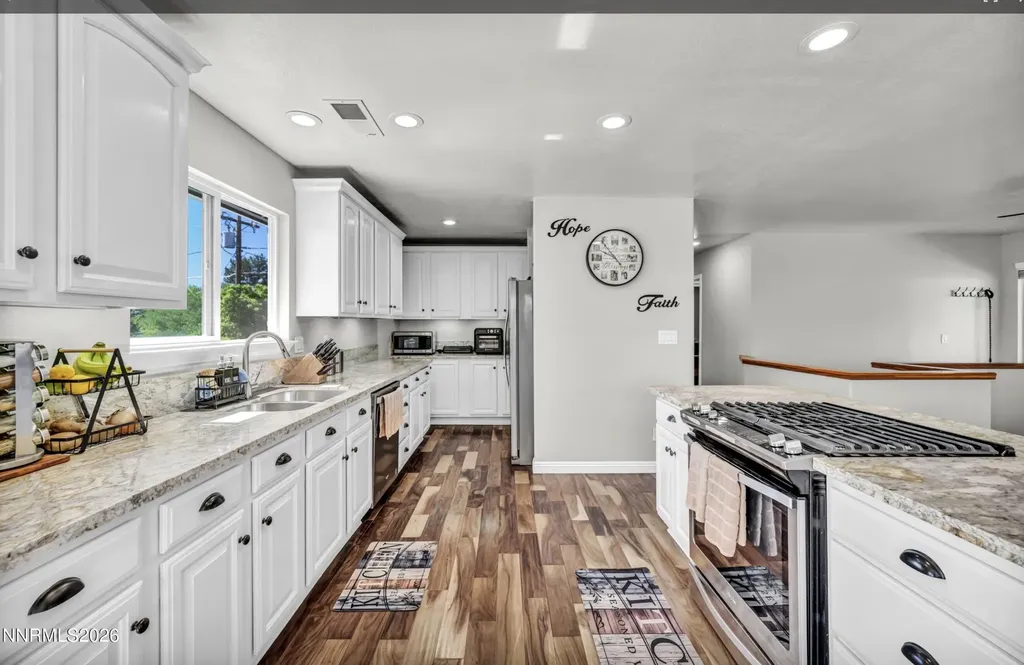 981 Mitch Gardnerville NV 89460