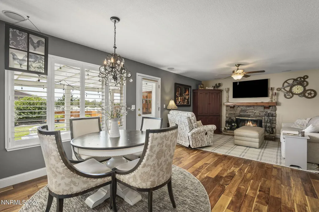 10 Nives Spanish Springs NV 89441