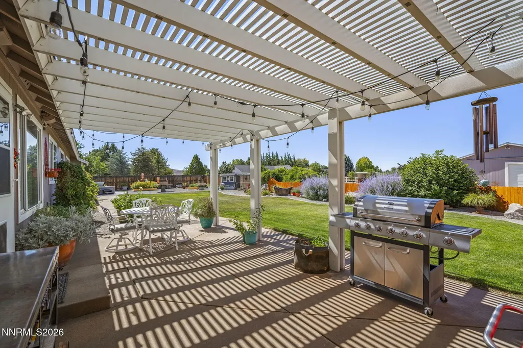 10 Nives Spanish Springs NV 89441