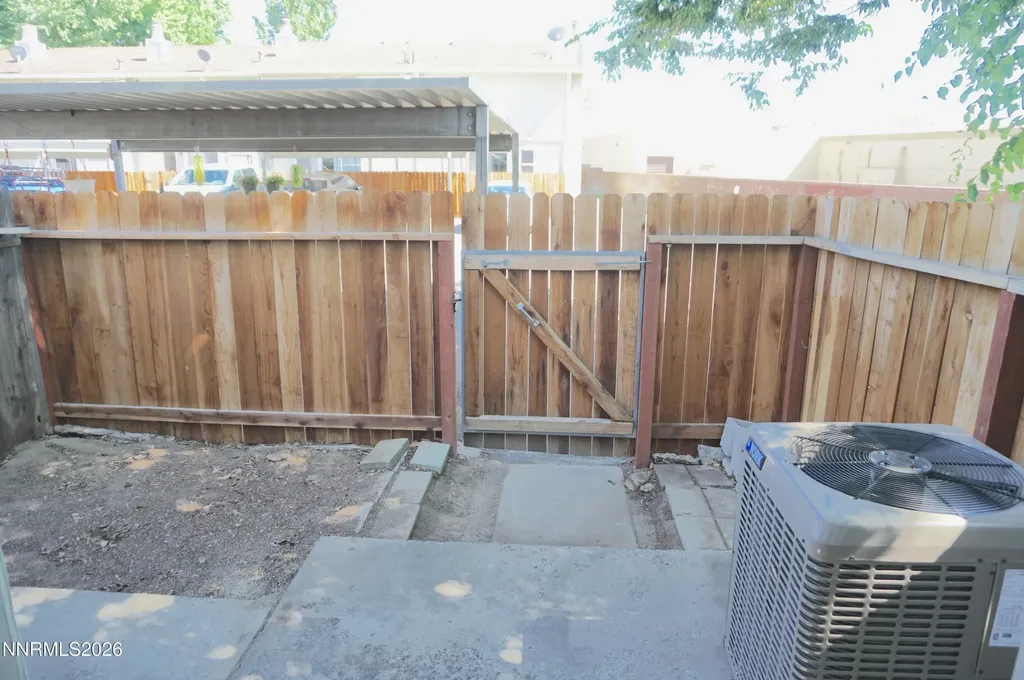 1349 El Dorado Gardnerville NV 89410
