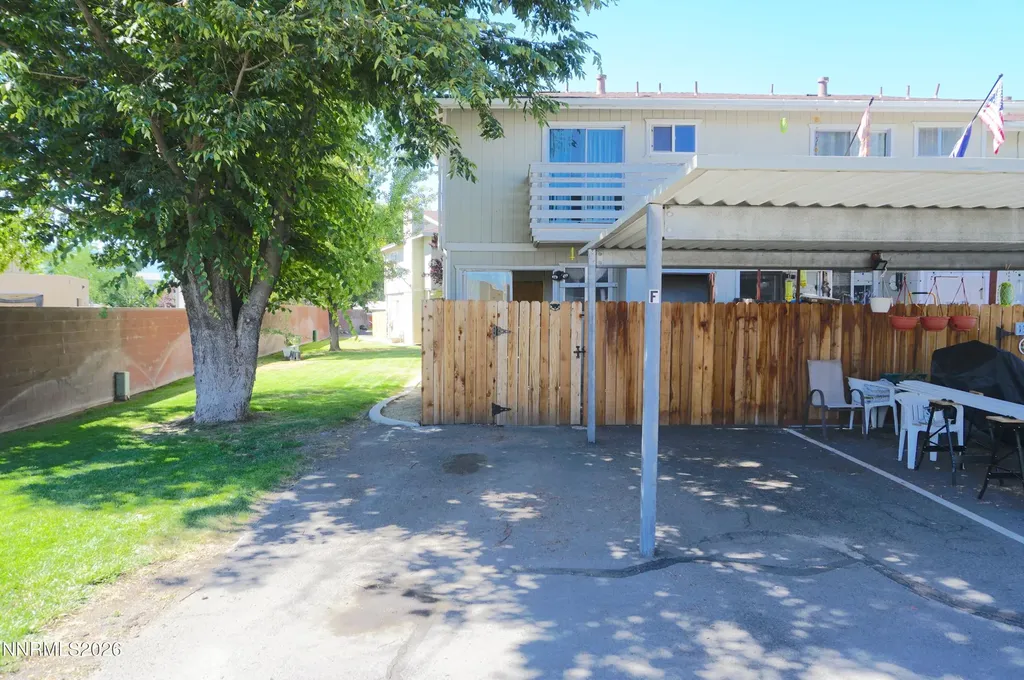 1349 El Dorado Gardnerville NV 89410