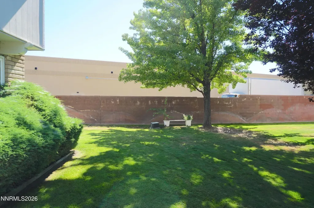 1349 El Dorado Gardnerville NV 89410