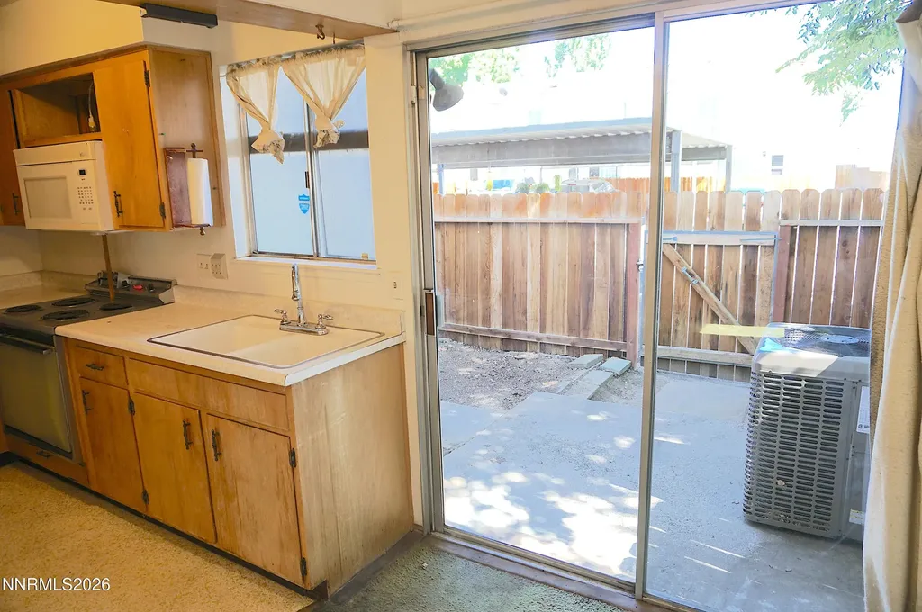 1349 El Dorado Gardnerville NV 89410