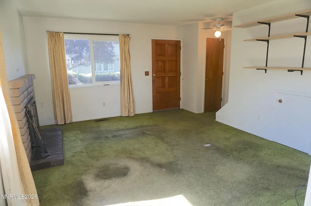 1349 El Dorado Gardnerville NV 89410