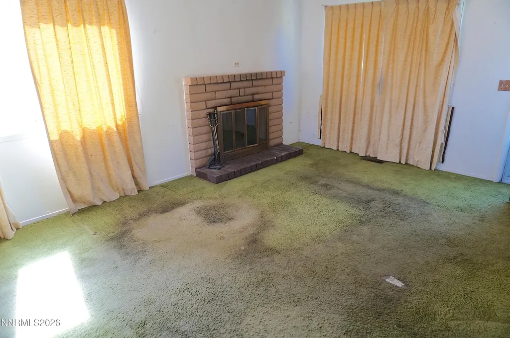 1349 El Dorado Gardnerville NV 89410