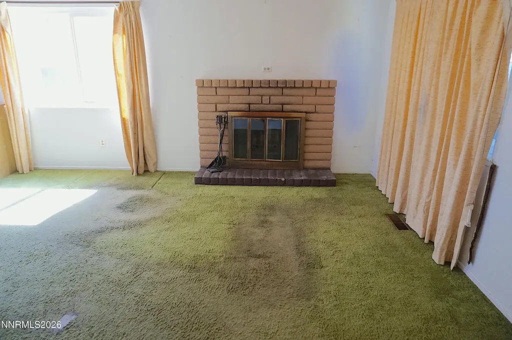 1349 El Dorado Gardnerville NV 89410
