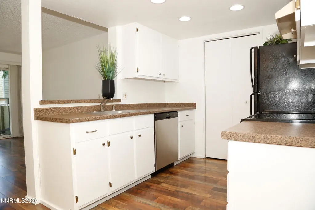 7680 Bluestone Reno NV 89511