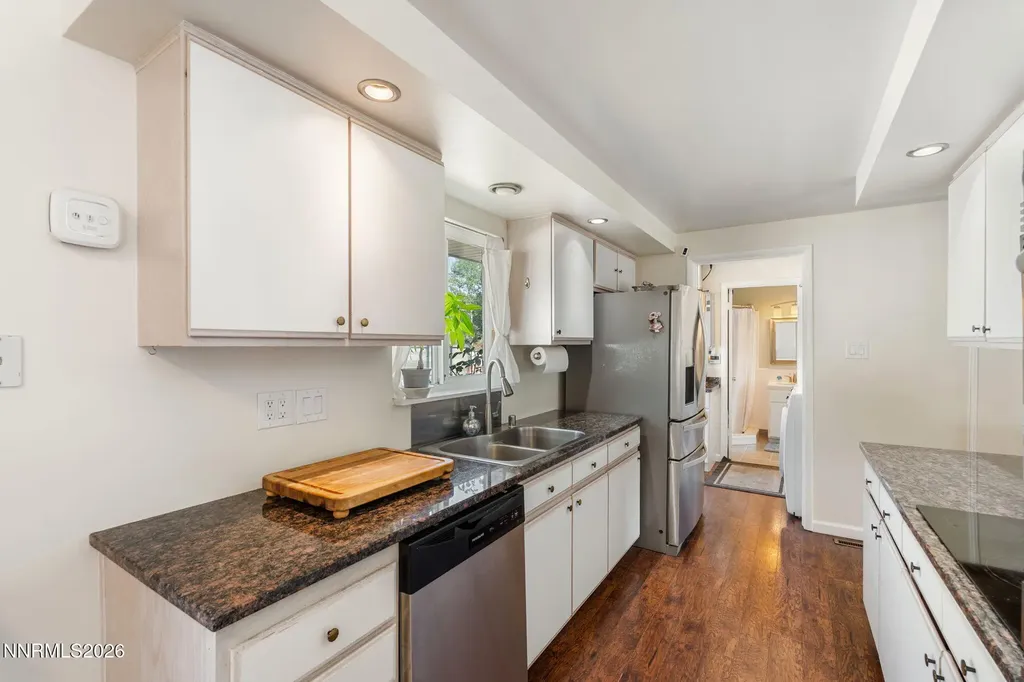 3305 Idlewild Reno NV 89509