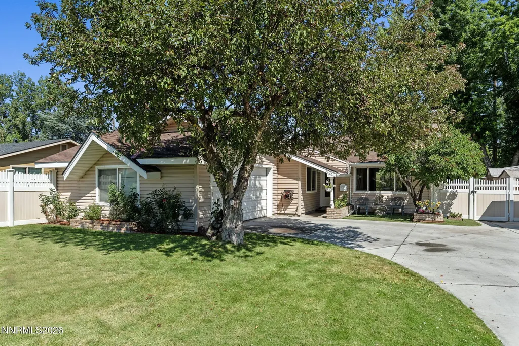 3305 Idlewild Reno NV 89509