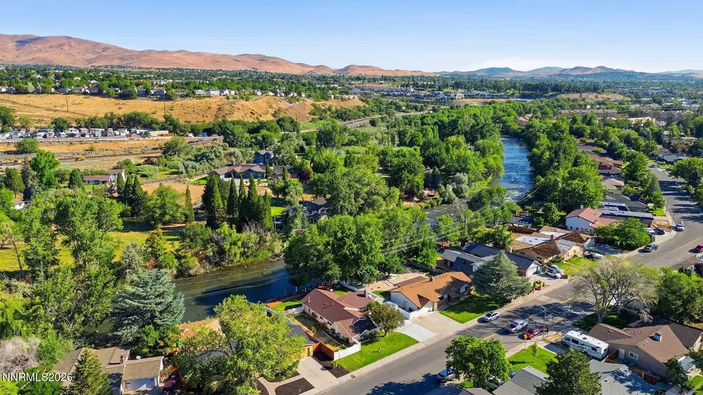 3305 Idlewild Reno NV 89509