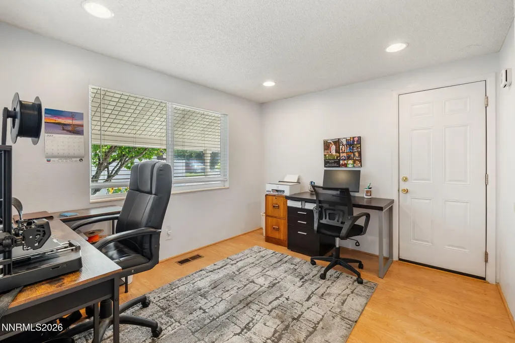 3305 Idlewild Reno NV 89509