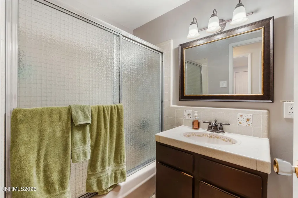 3305 Idlewild Reno NV 89509