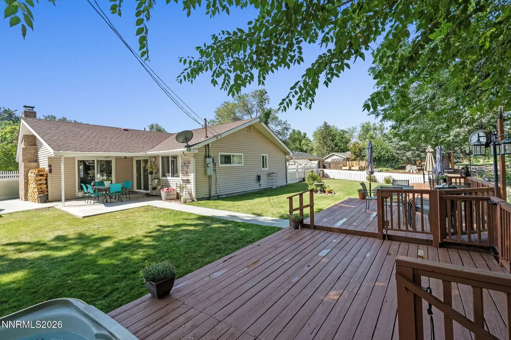 3305 Idlewild Reno NV 89509