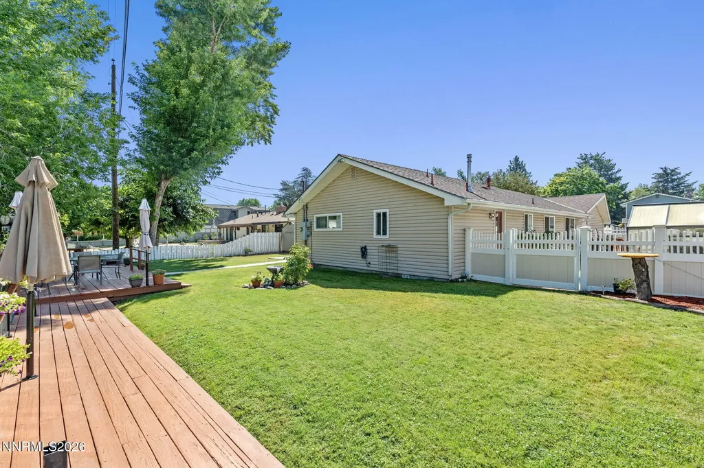 3305 Idlewild Reno NV 89509