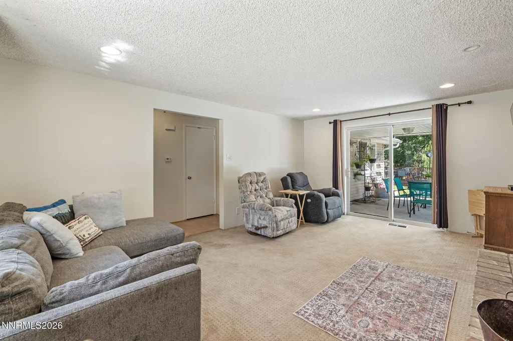 3305 Idlewild Reno NV 89509
