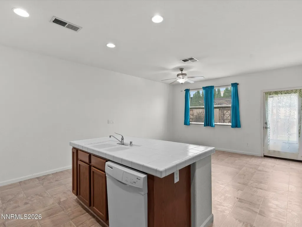 7208 Rutherford Reno NV 89506