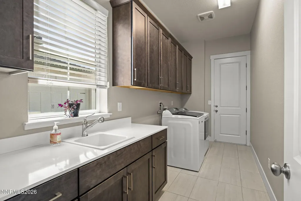 9604 Copperhorn Reno NV 89521